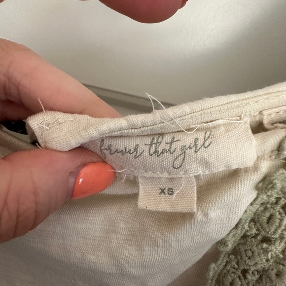 Anthropologie Forever that Girl Cream and Black Ruched Puff Sleeve Blouse - Picture 5 of 5